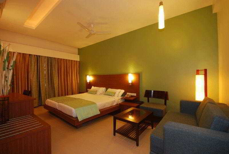 Hotel Sadanand Regency Pimpri-Chinchwad Kültér fotó
